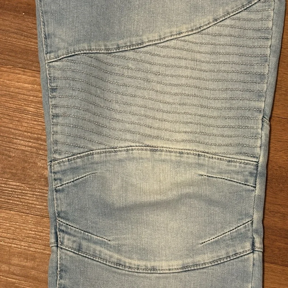 True Religion Rocco Moto Jeans Mens 36x32 Light Wash Relaxed Skinny Denim